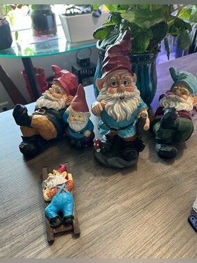 Garden Gnome Figurine Set - Assorted Colors